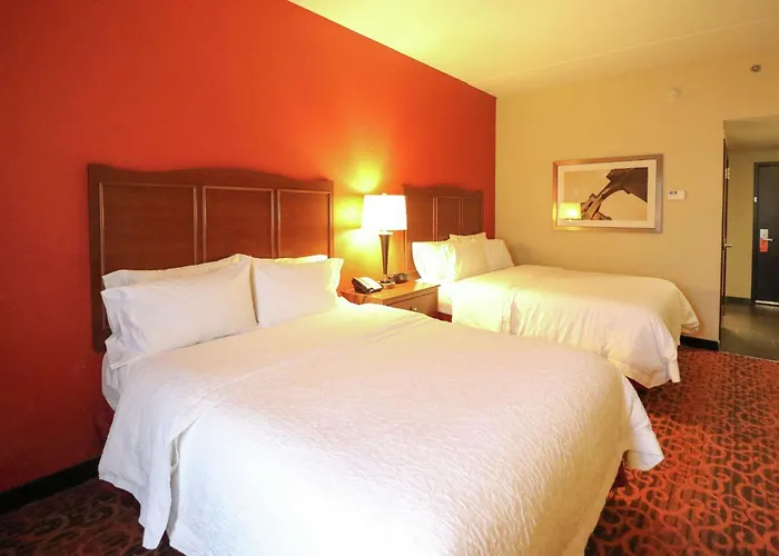 Hampton Inn Columbus-South