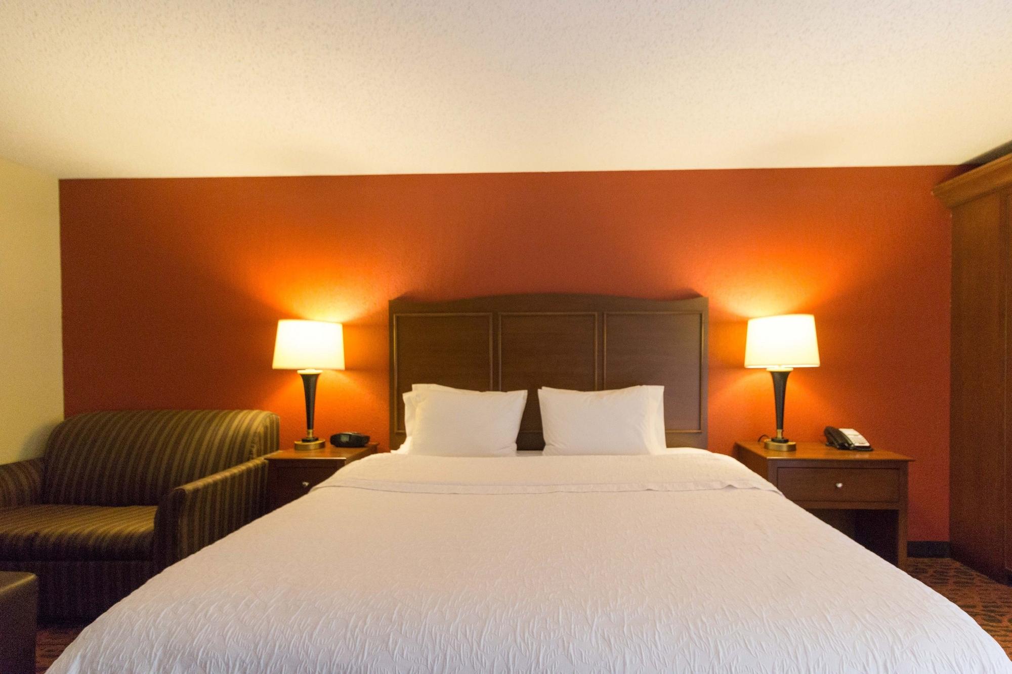 Hotel Hampton Columbus-south 3*
